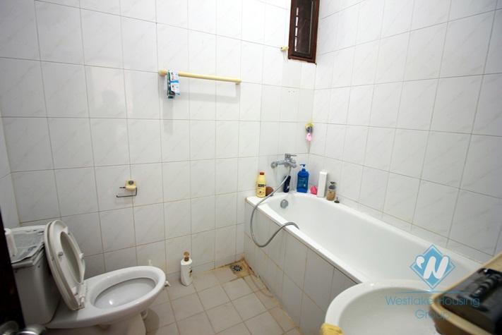 Large house with nice courtyard for rent in Westlake, Tay Ho, Hanoi